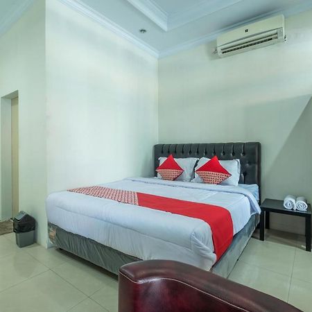 Oyo 2259 Zleepy Ks Tubun Hotel Сиребон Екстериор снимка