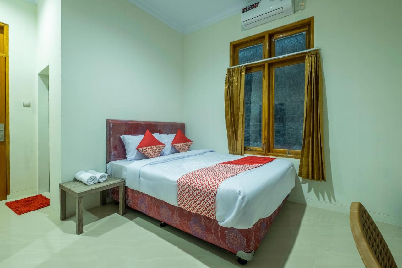 Oyo 2259 Zleepy Ks Tubun Hotel Сиребон Екстериор снимка
